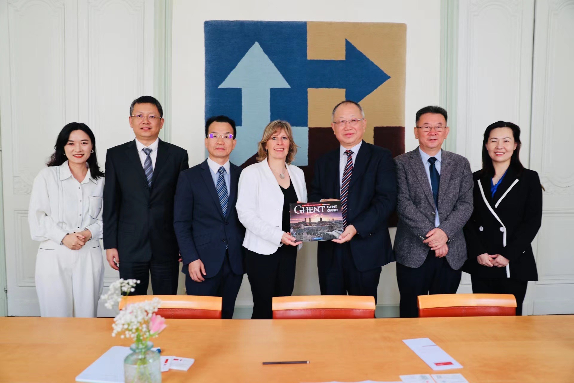 Visit of Zhuhai Delegation to Umicore and FCCC
