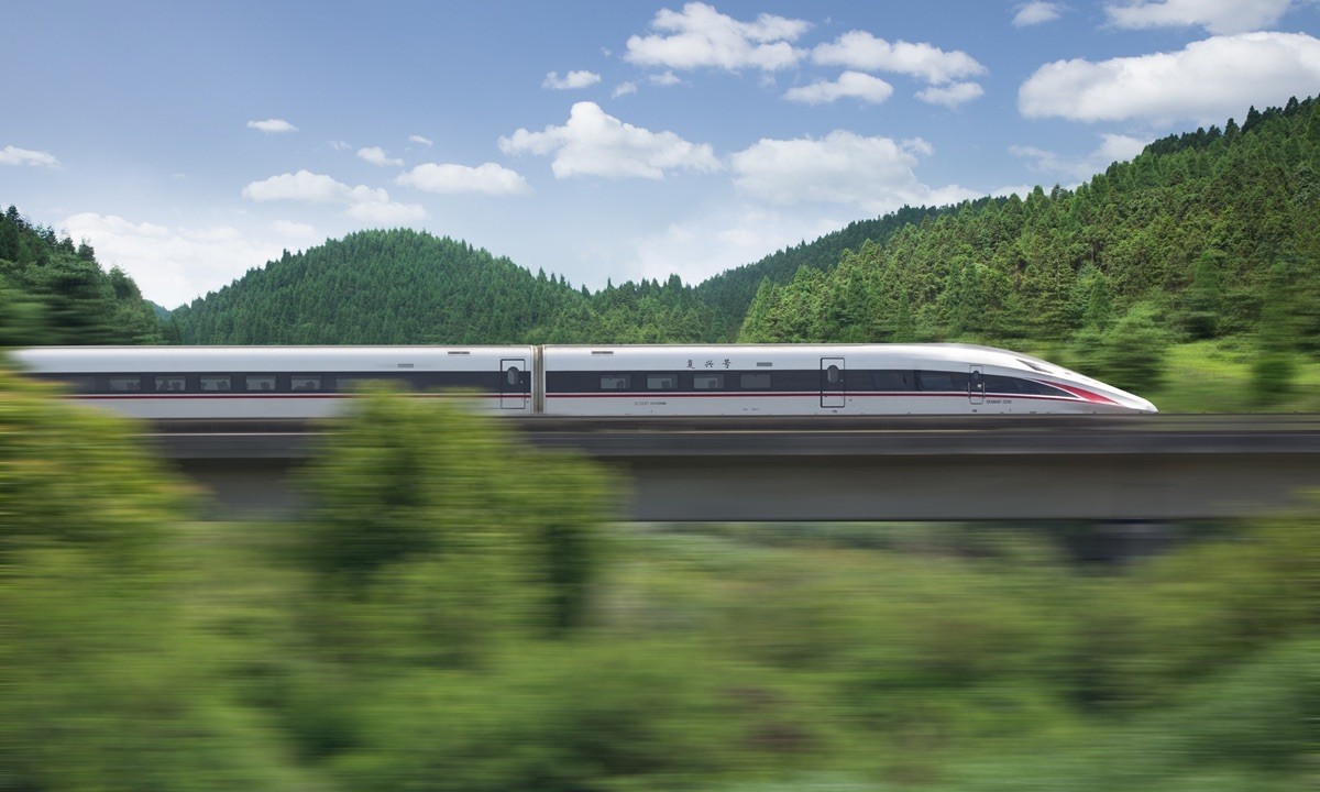 China expected to have 60,000 km of high-speed rail lines by 2030