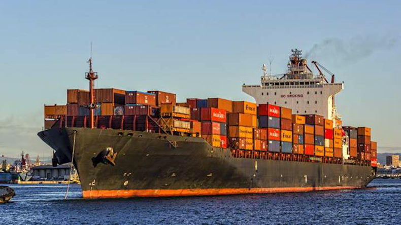 U.S. and foreign shipping companies call for scrapping of port-fee proposal