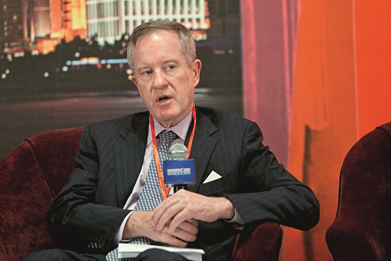 Professor Lardy discusses the prospects of China's economic growth and the challenges it faces