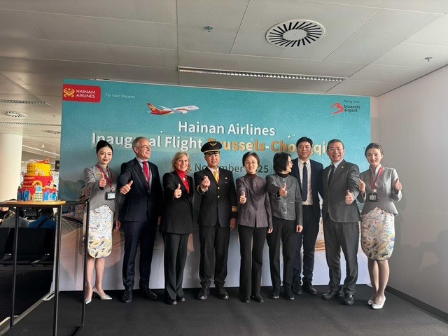 On November 22, Hainan Airlines launched Brussels-Chongqing route, establishing a new convenient “Air Bridge” between China and Belgium