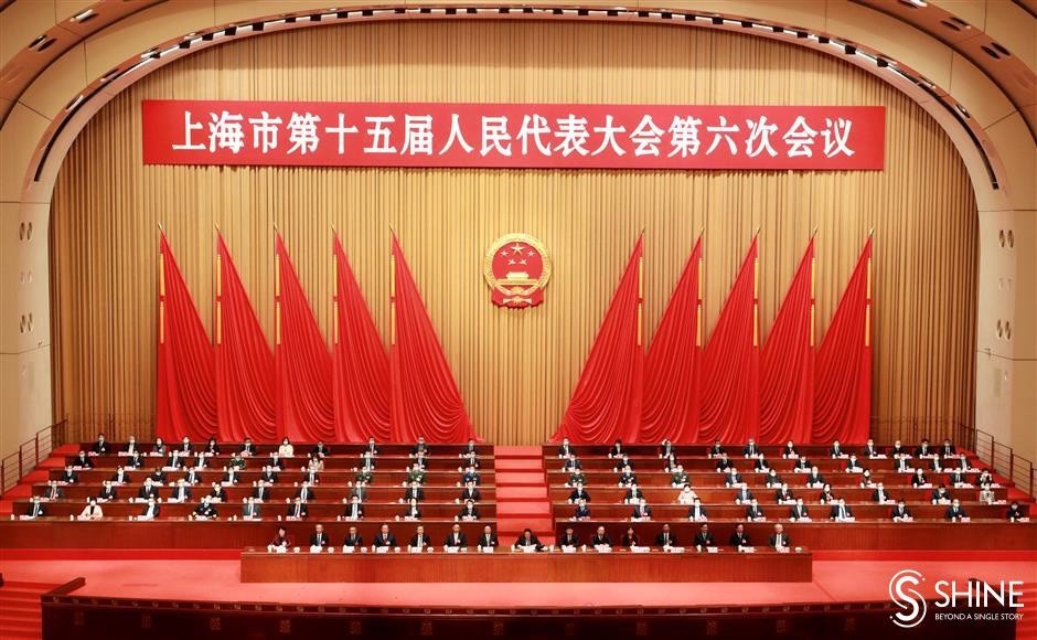 Shanghai attracted record amount of foreign capital last year and plans to boost production of chips to use in cars
